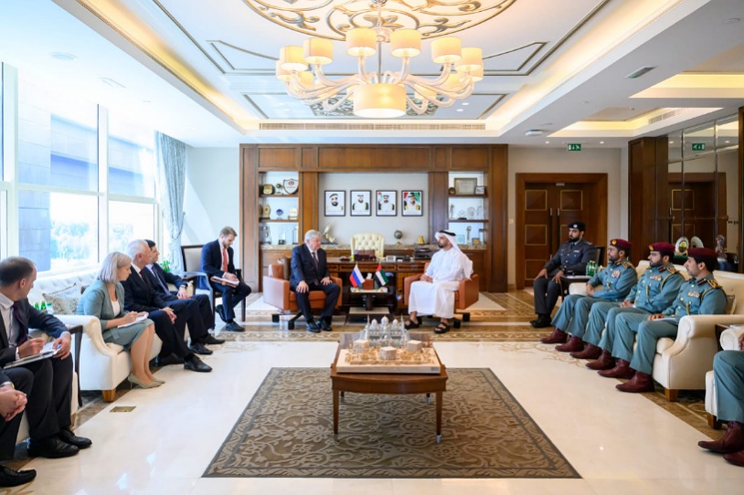 Saif bin Zayed Meets with Russian Deputy Interior Minister